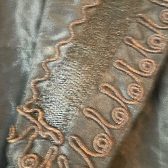 Vintage jacket with embroidery - Picture 4 of 8